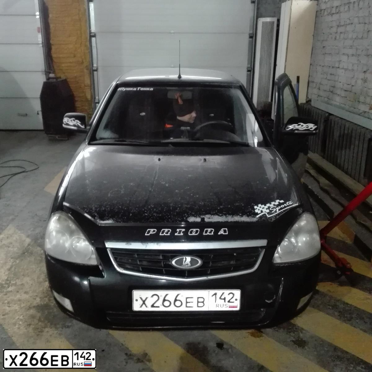 Фото автомобиля LADA 2170 PRIORA, 2013 — госномер Х266ЕВ142. Цвет: Сине-Черный