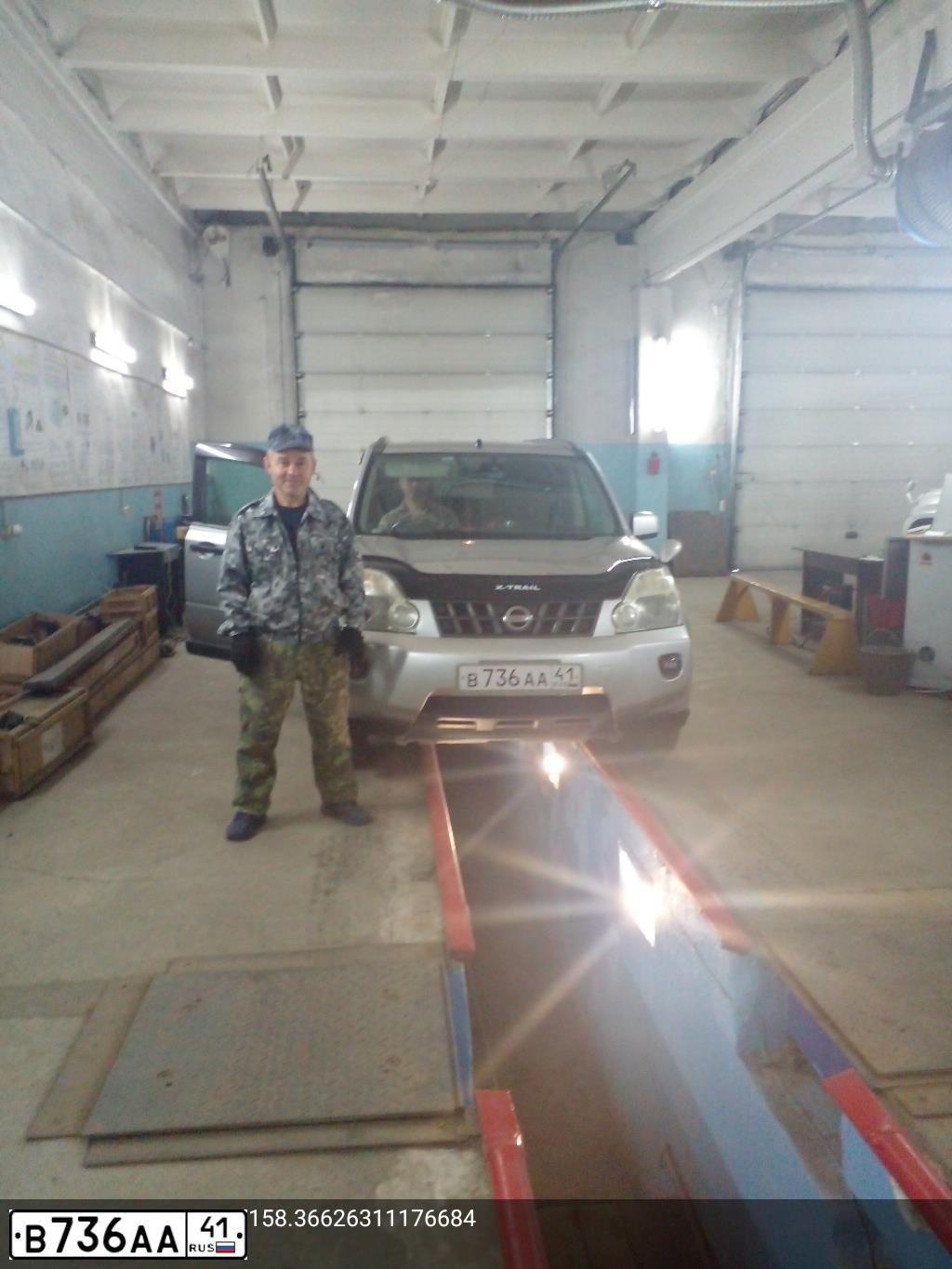 Фото автомобиля UAZ 3741, 2012 — госномер В736АА41. Цвет: БЕЛАЯ НОЧЬ