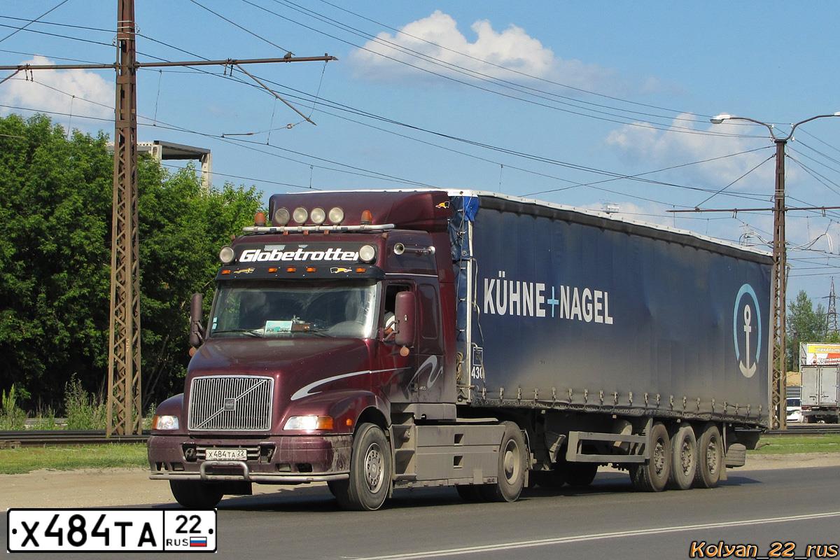 Фото автомобиля VOLVO FH12, 2012 — госномер В461НТ172. Цвет: БОРДОВЫЙ