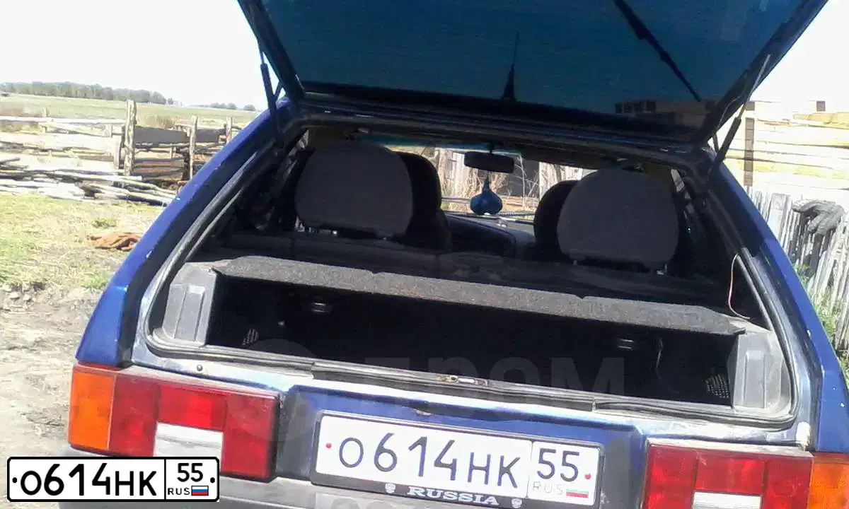 Фото автомобиля LADA 2109 SAMARA, 2002 — госномер М027ТВ154. Цвет: СЕРЕБРИСТЫЙ ЯРКО-СИНИЙ