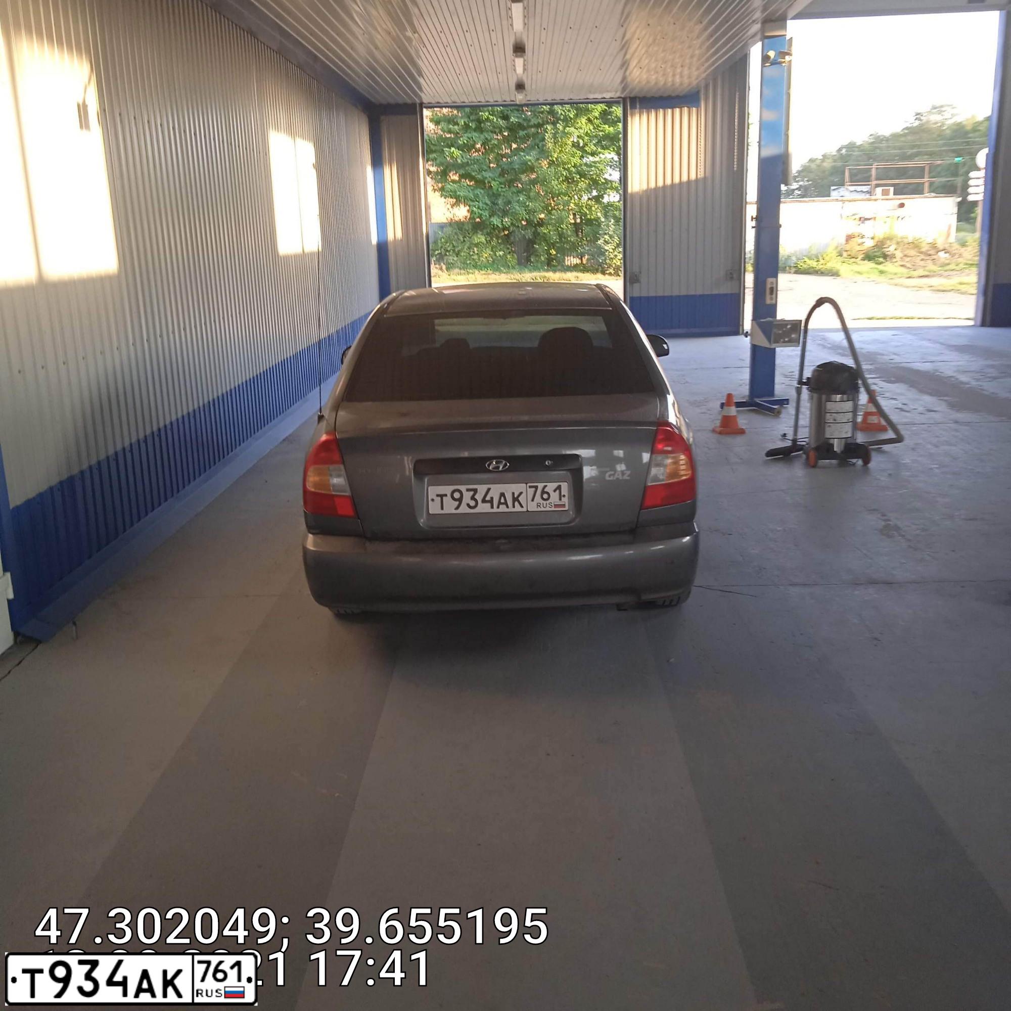 Фото автомобиля TAGAZ Z ACCENT, 2007 — госномер М039МА102. Цвет: СЕРЫЙ