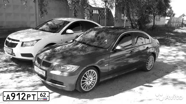 Фото автомобиля BMW SERIE 3, 2005 — госномер А912РТ62. Цвет: СЕРЫЙ