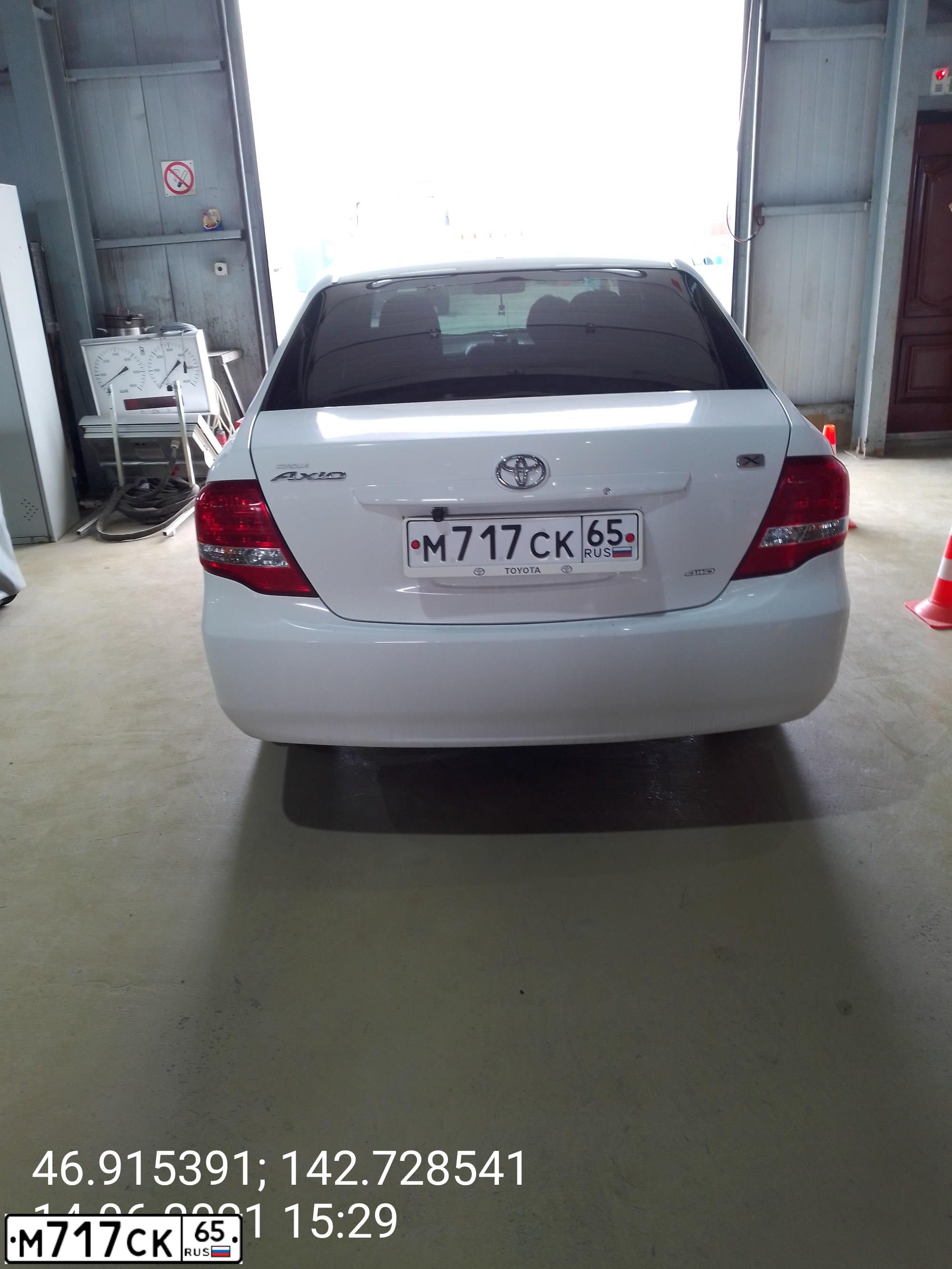 Фото автомобиля TOYOTA COROLLA, 2010 — госномер Е626ОА04
