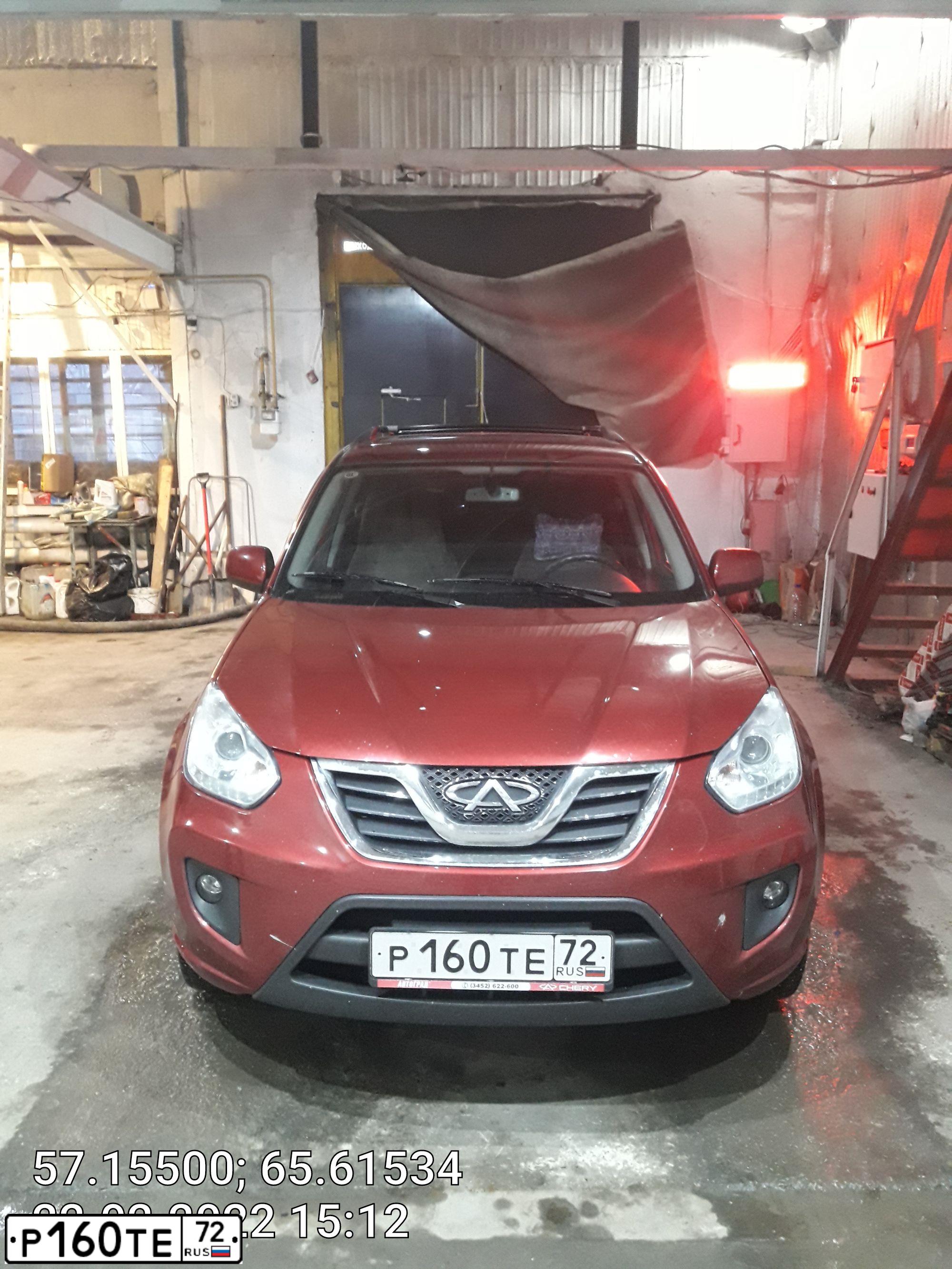Фото автомобиля CHERY TIGGO, 2014 — госномер Р160ТЕ72. Цвет: Красный