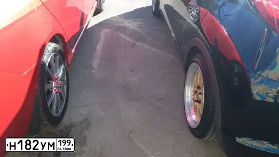 Фото автомобиля MERCEDES V-KLASSE, 1997 — госномер Н182УМ199. Цвет: ТЕМНО-СЕРЫЙ