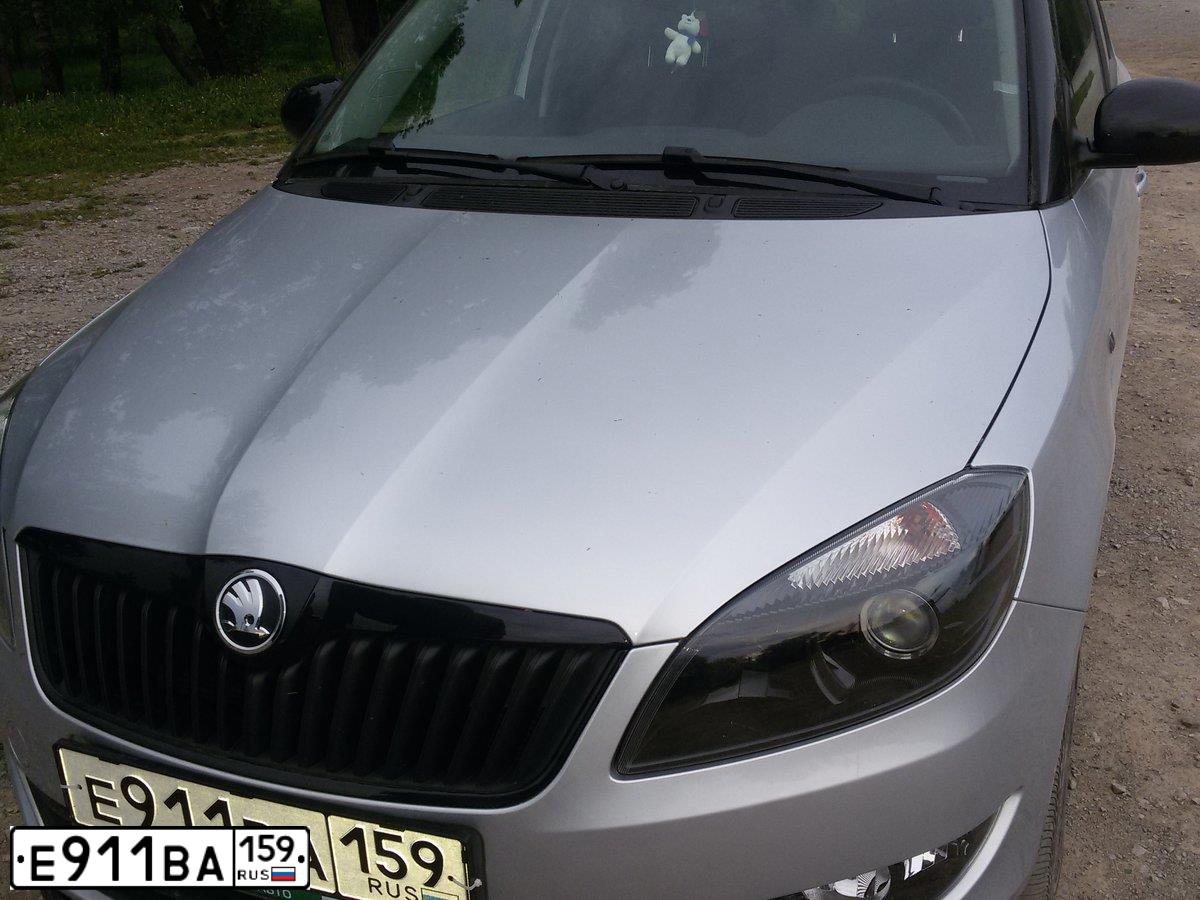 Фото автомобиля SKODA FABIA, 2014 — госномер Р489НС159. Цвет: СЕРЕБРИСТЫЙ