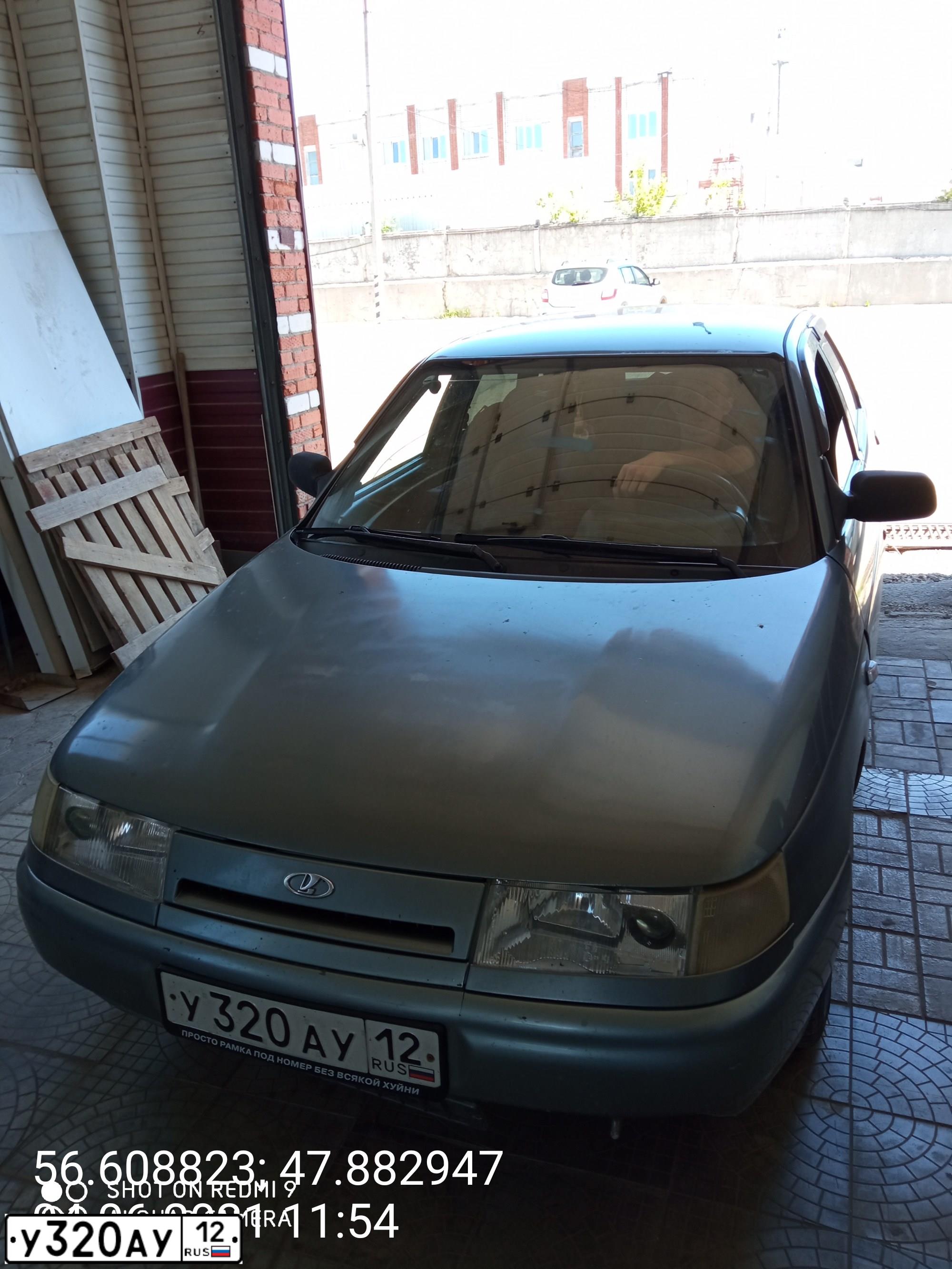 Фото автомобиля LADA 2110 LADA, 2004 — госномер У320АУ12. Цвет: СР СЕРО-ЗЕЛЕНЫЙ МЕТ