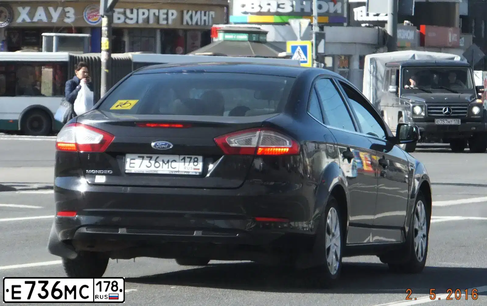 Фото автомобиля FORD MONDEO, 2011 — госномер Е736МС178. Цвет: ЧЕРНЫЙ