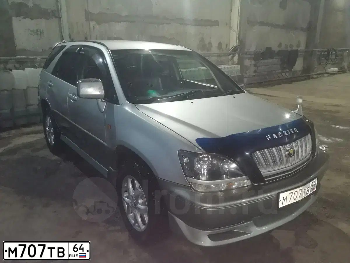 Фото автомобиля FORD MAVERICK, 2005 — госномер Е547ВО198. Цвет: ТЕМНО СЕРЫЙ