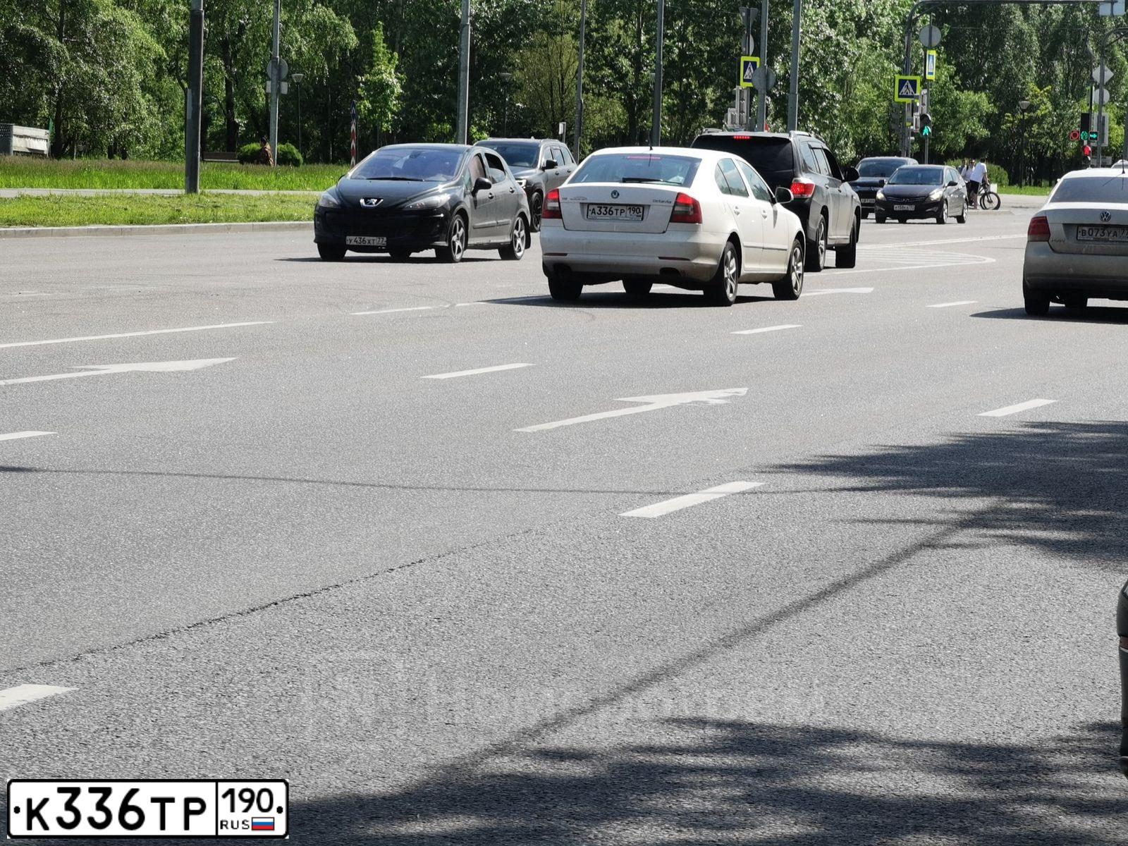 Фото автомобиля KIA SPORTAGE, 2012 — госномер А919УМ190. Цвет: КОРИЧНЕВЫЙ