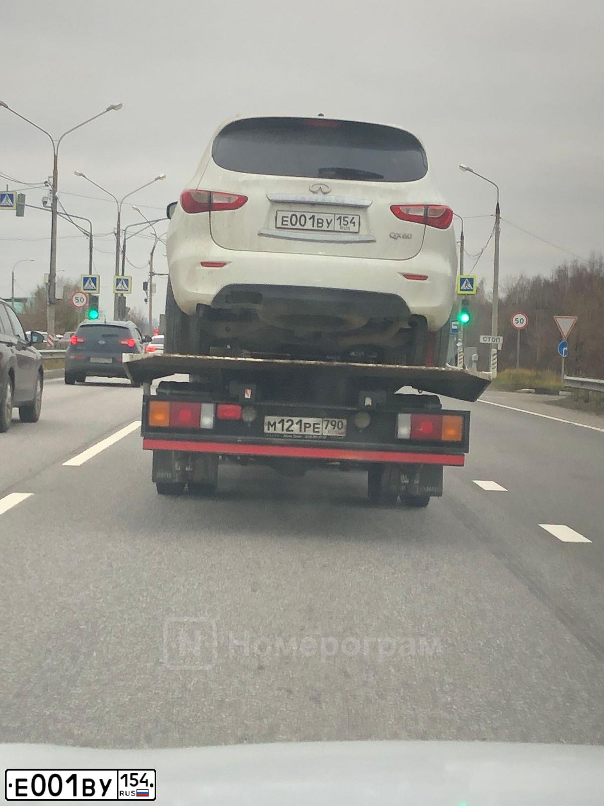 Фото автомобиля INFINITI QX60 /JX/, 2014 — госномер Е001ВУ154. Цвет: БЕЛЫЙ