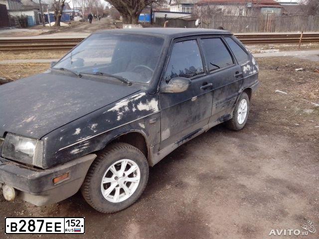Фото автомобиля VAZ ВАЗ21093, 1996 — госномер Р138РН52. Цвет: БЕЖЕВО-ЧЕРНЫЙ