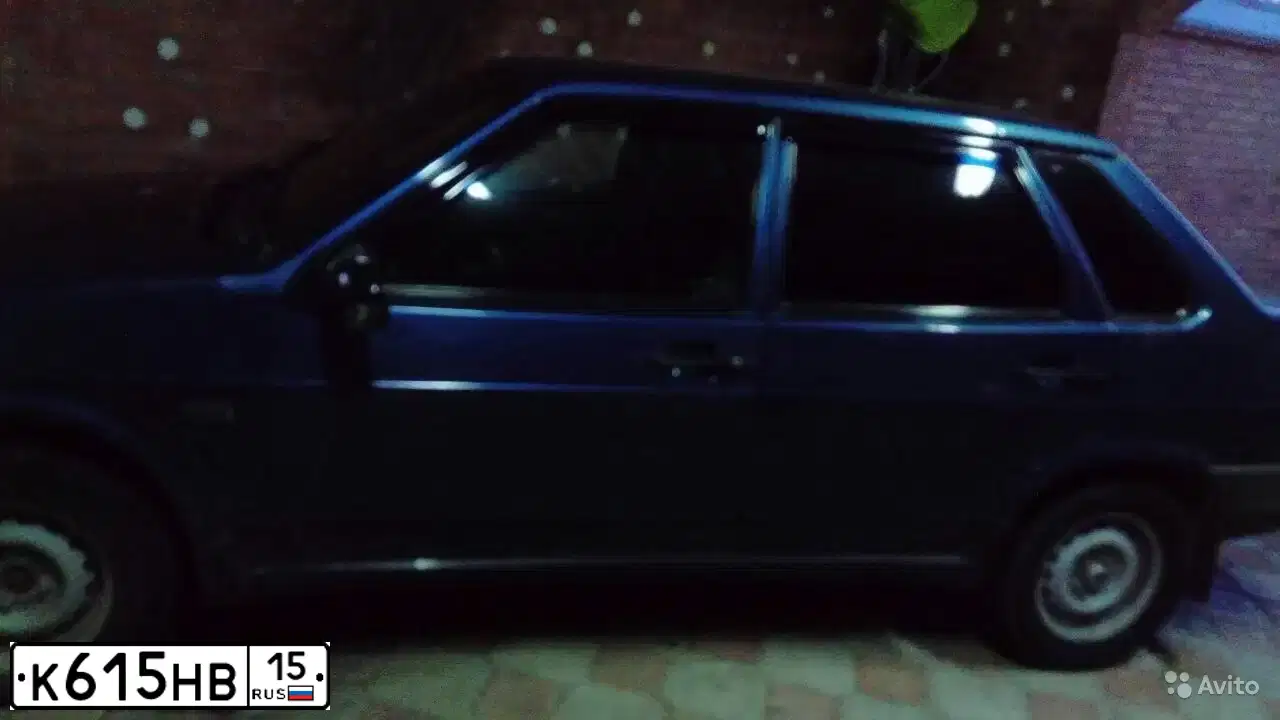 Фото автомобиля LADA 2109 SAMARA, 2004 — госномер А517ЕМ15. Цвет: сине-зеленый