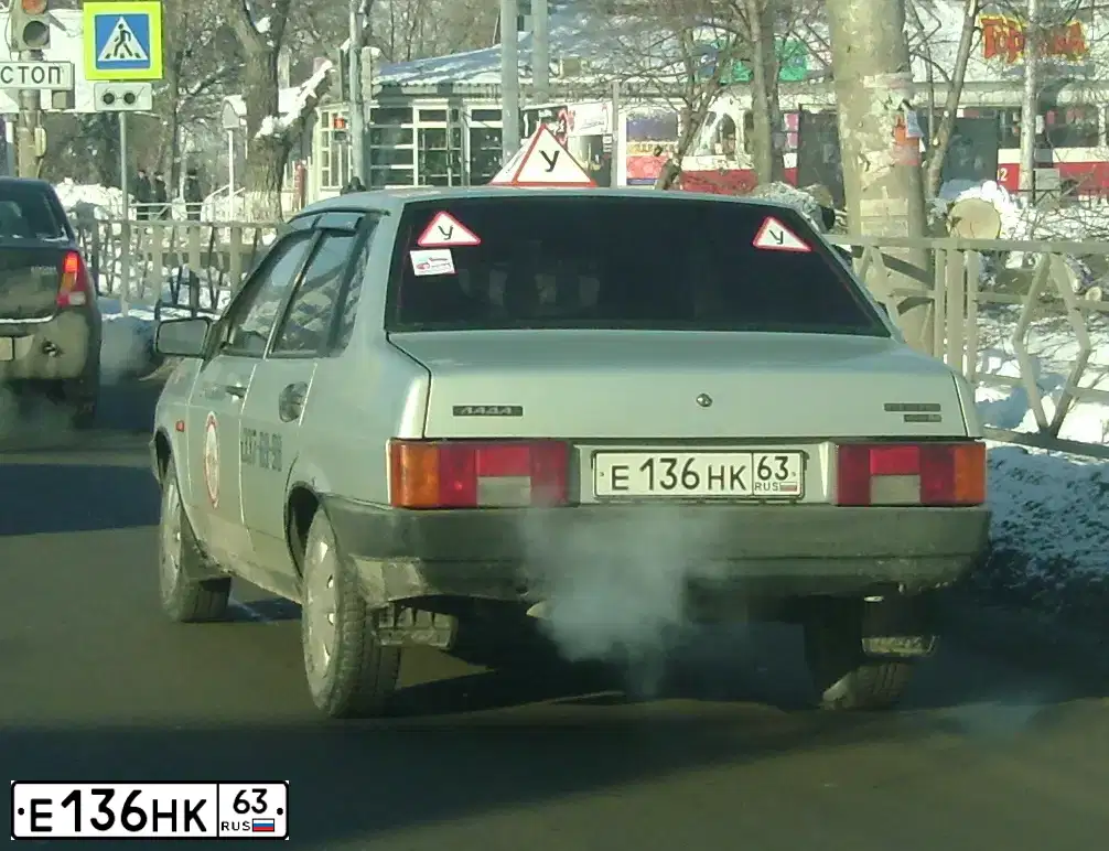 Фото автомобиля VAZ 2109 SAMARA, 2000 — госномер Т366УА163. Цвет: СЕРЕБРИСТО-ЖЕЛТЫЙ