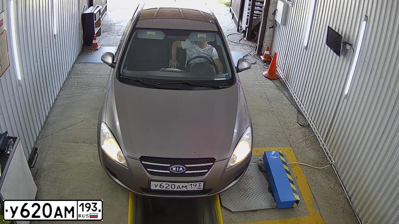 Фото автомобиля KIA ED (CEE'D), 2008 — госномер А451АР180. Цвет: БЕЖЕВЫЙ