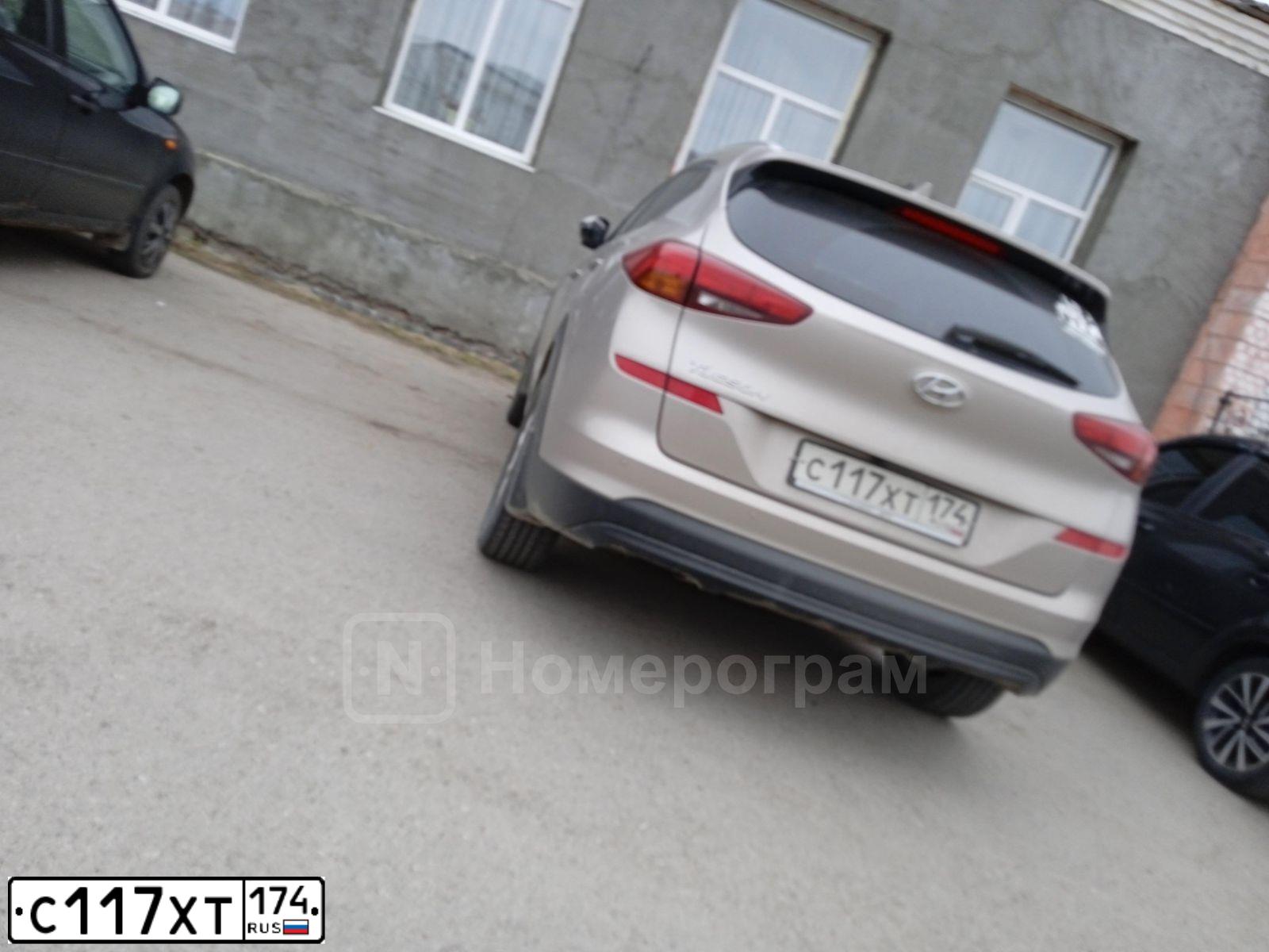 Фото автомобиля HYUNDAI TUCSON, 2018 — госномер С117ХТ174. Цвет: СВЕТЛО-БЕЖЕВЫЙ