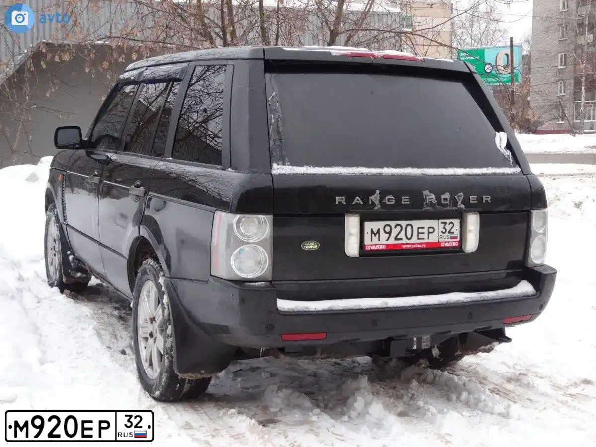 Фото автомобиля LANDROVER RANGE ROVER, 2002 — госномер О716ЕК60. Цвет: ЧЕРНЫЙ