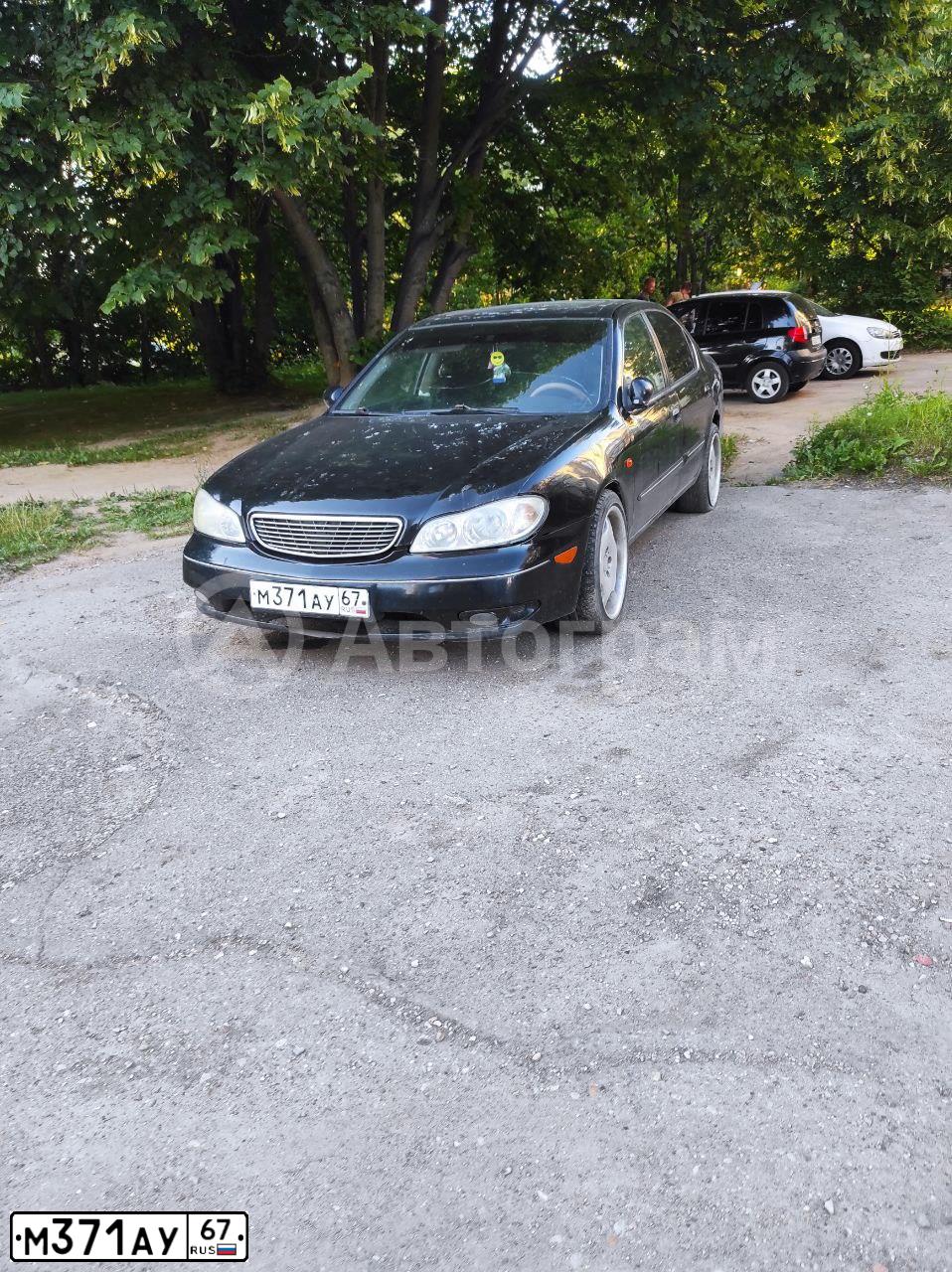 Фото автомобиля NISSAN MAXIMA, 2004 — госномер М371АУ67. Цвет: ЧЕРНЫЙ