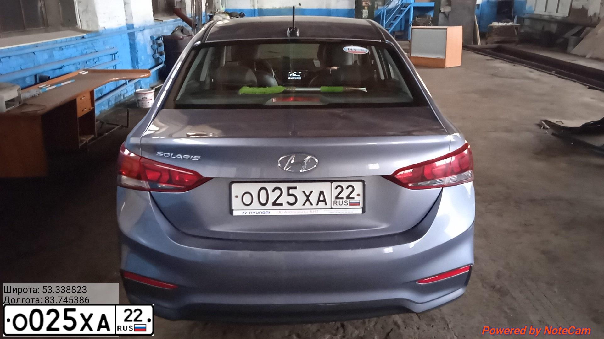 Фото автомобиля HYUNDAI SOLARIS, 2017 — госномер Е518КО122. Цвет: Серый