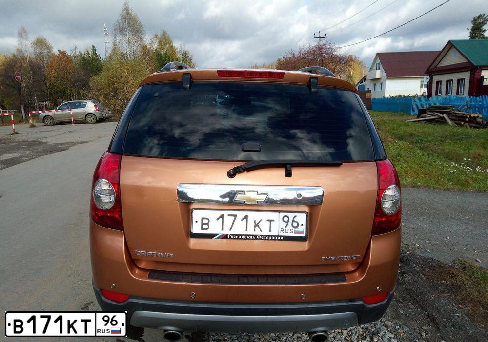 Фото автомобиля LADA 2112, 2006 — госномер В171КТ96. Цвет: СЕРЕБРИСТЫЙ