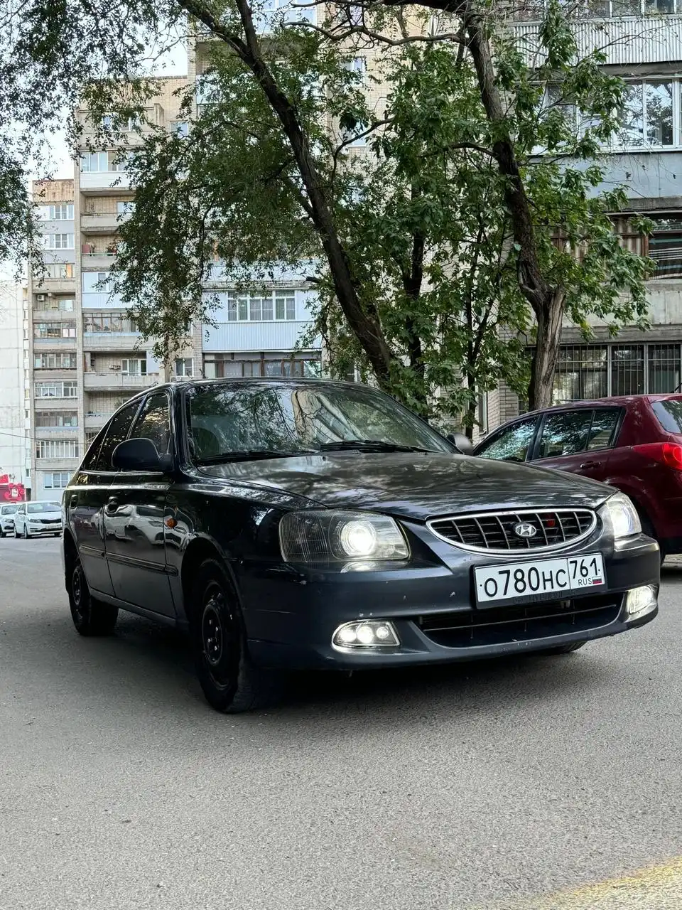Фото автомобиля TAGAZ ACCENT, 2005 — госномер В018ТО47. Цвет: ЧЕРНЫЙ