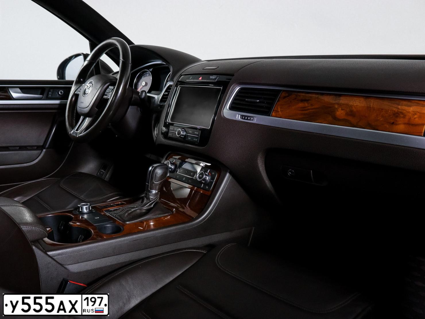 Фото автомобиля BMW 520D, 2014 — госномер У752ММ977