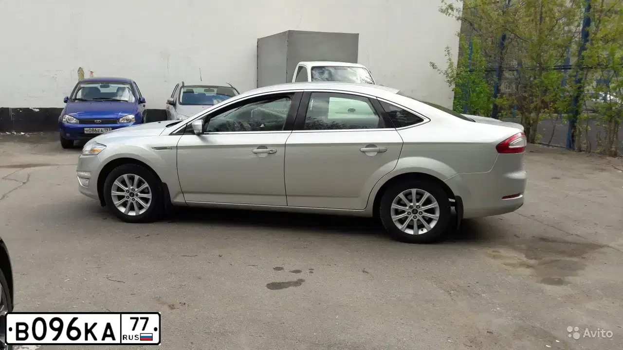 Фото автомобиля FORD MONDEO, 2013 — госномер А595ХС777. Цвет: СЕРЕБРИСТЫЙ