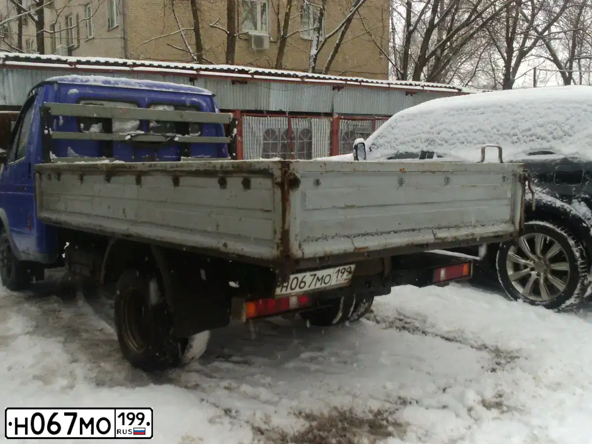 Фото автомобиля GAZ 3302 EL, 2008 — госномер Н067МО199. Цвет: синий