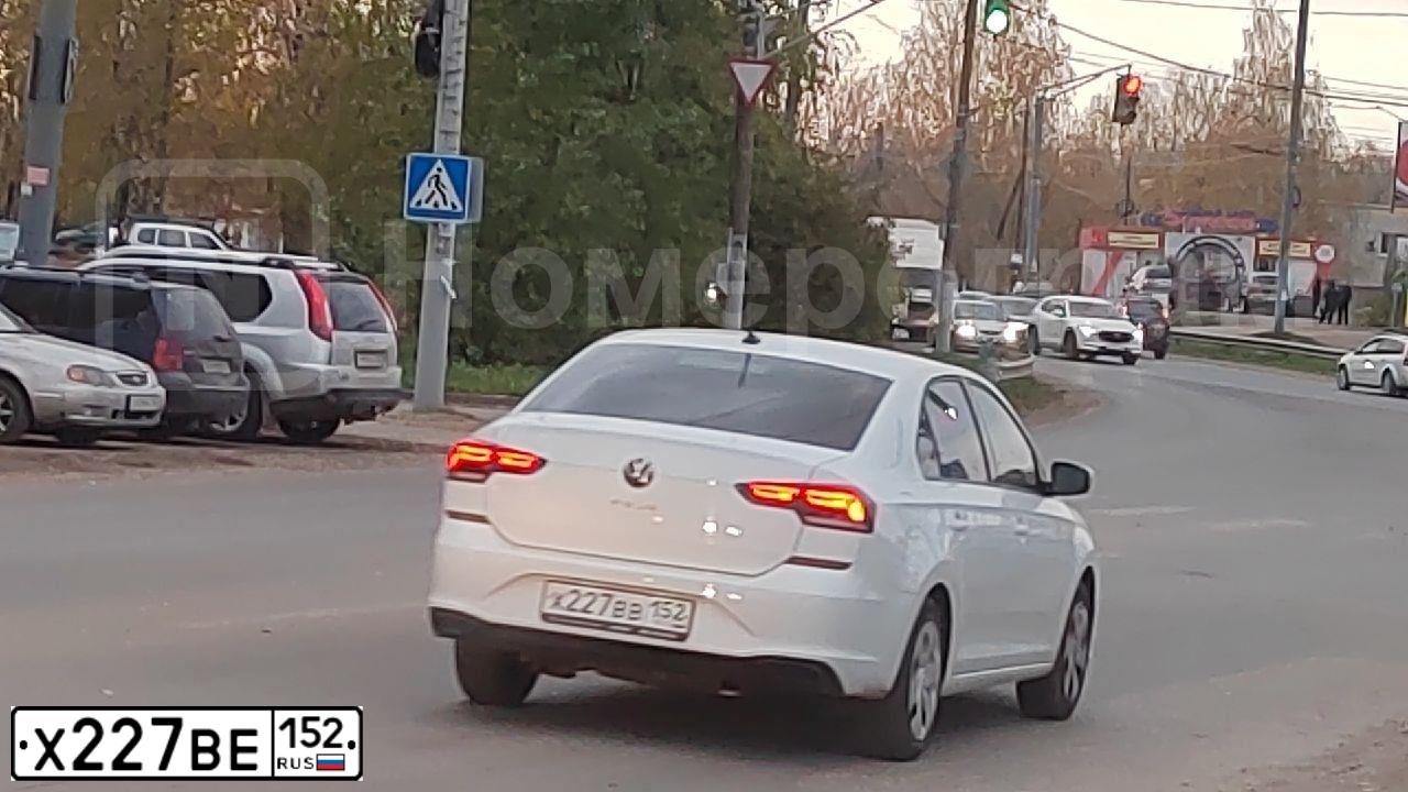 Фото автомобиля SUZUKI /GRAND/ VITARA, 2008 — госномер Х227ВЕ152. Цвет: БЕЖЕВЫЙ