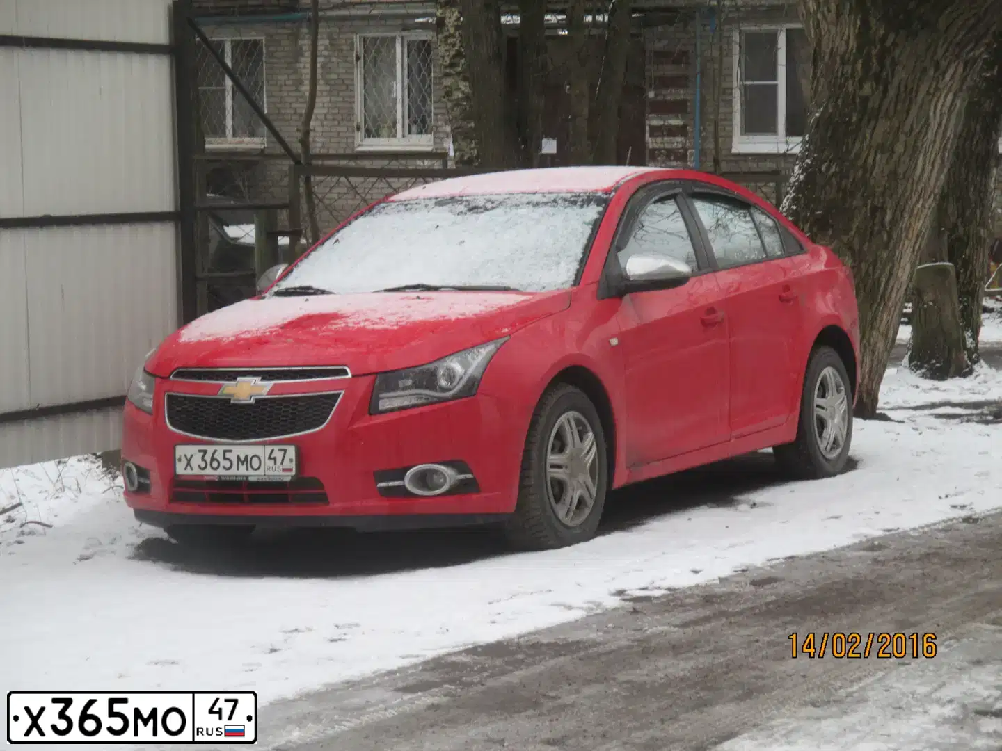 Фото автомобиля CHEVROLET CRUZE, 2012 — госномер В864РН147. Цвет: Красный