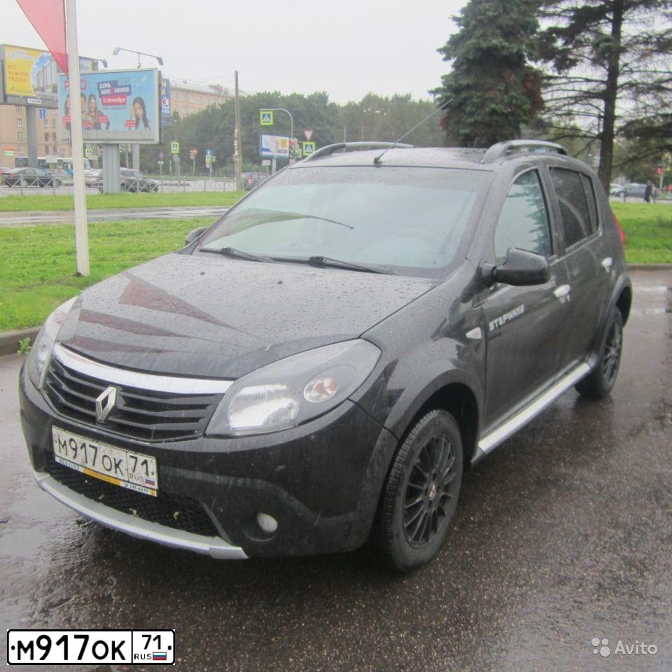 Фото автомобиля RENAULT SANDERO, 2012 — госномер У397НН178. Цвет: ЧЕРНЫЙ