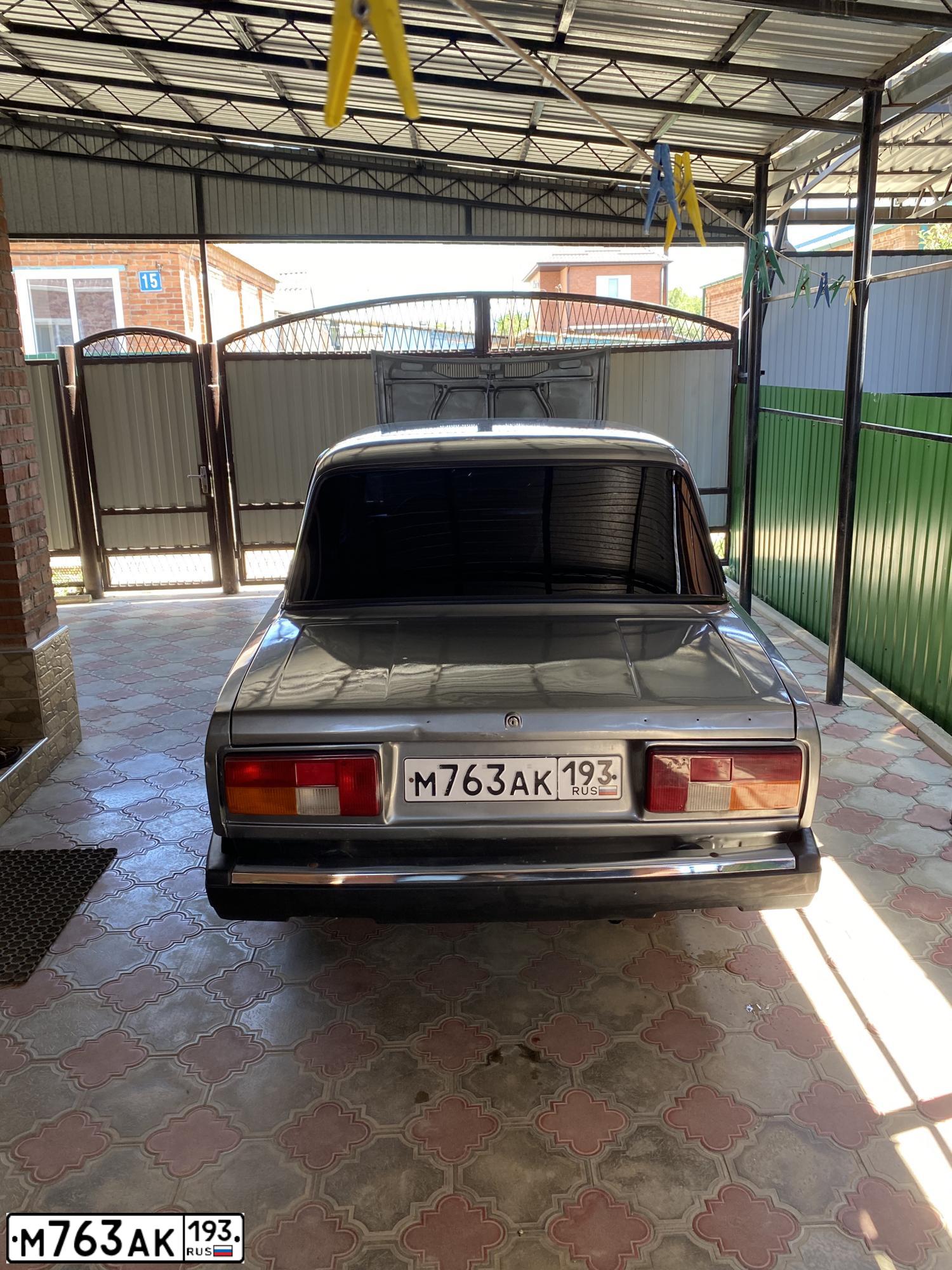 Фото автомобиля LADA 2105 LADA, 2010 — госномер М763АК193. Цвет: средний серо-зеленый металлик