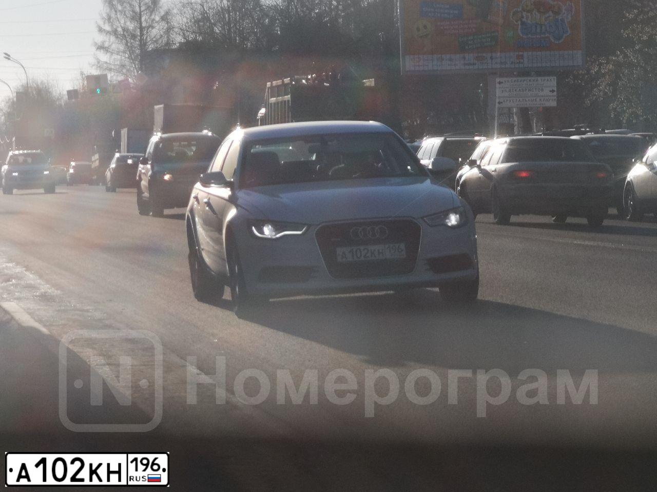 Фото автомобиля AUDI A6, 2013 — госномер Е264КН186. Цвет: Белый