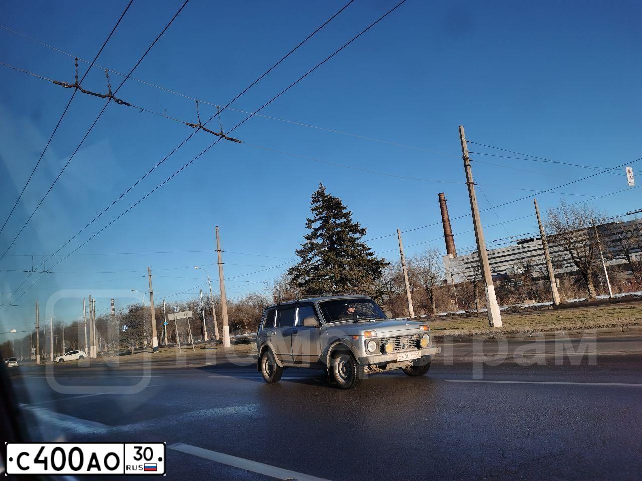 Фото автомобиля TAGAZ SONATA, 2005 — госномер Р199УТ799. Цвет: СЕРЕБРИСТЫЙ