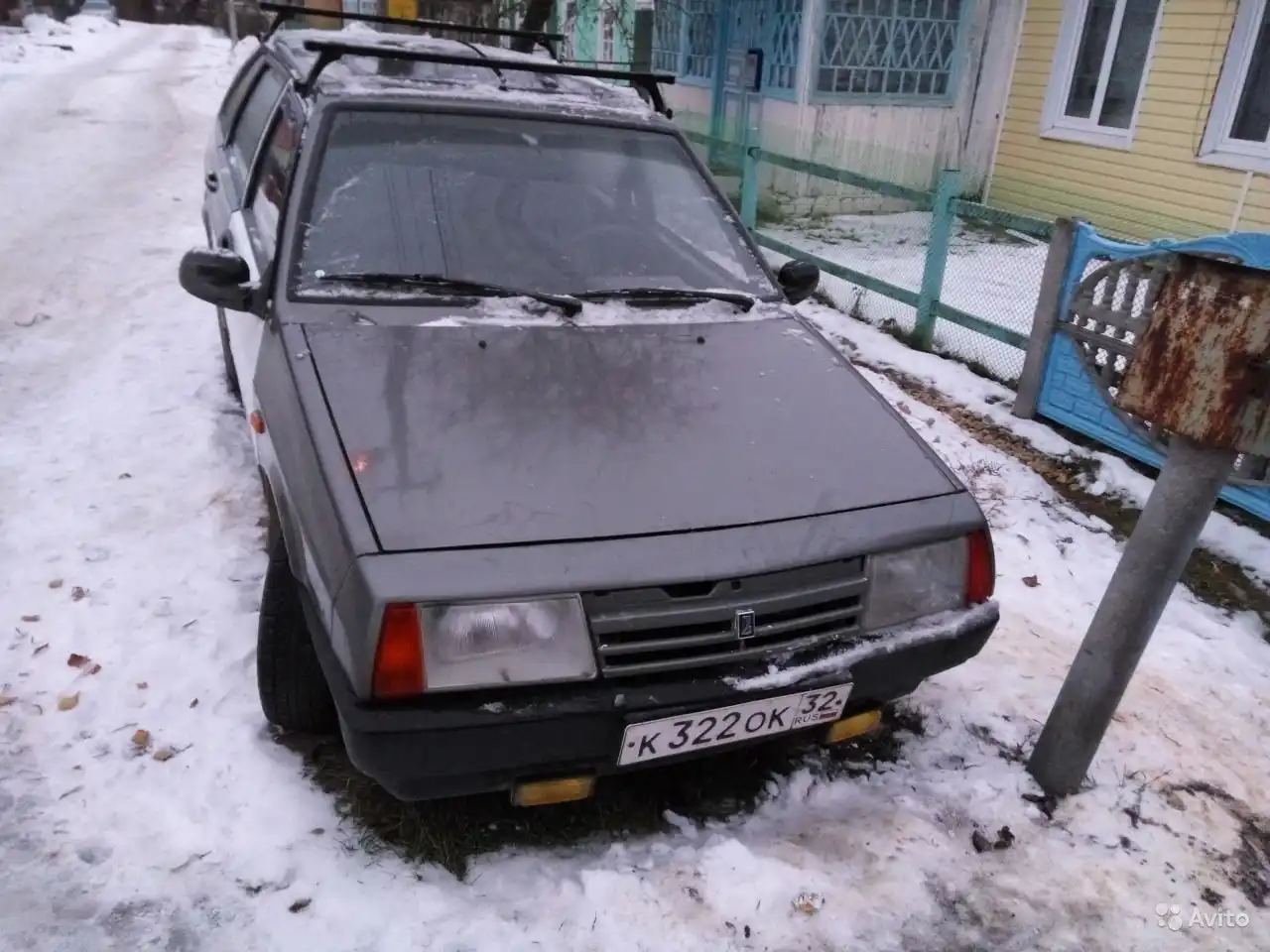 Фото автомобиля LADA 2109 SAMARA, 1991 — госномер К322ОК32. Цвет: СЕРЫЙ