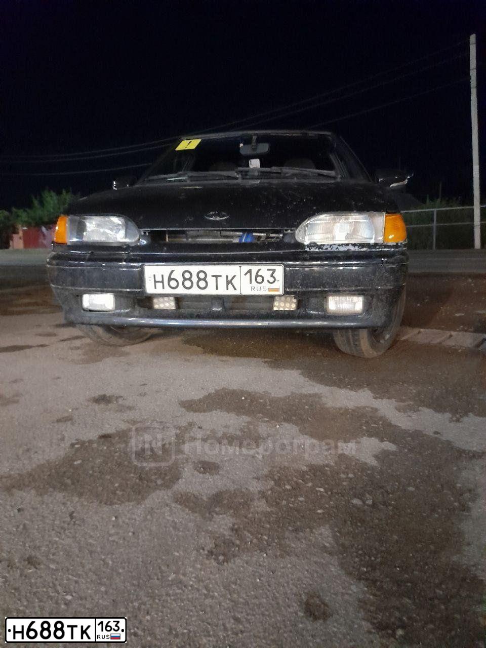 Фото автомобиля LADA 2114 SAMARA, 2005 — госномер Н688ТК163. Цвет: ГРАФИТОВЫЙ МЕТАЛЛИК