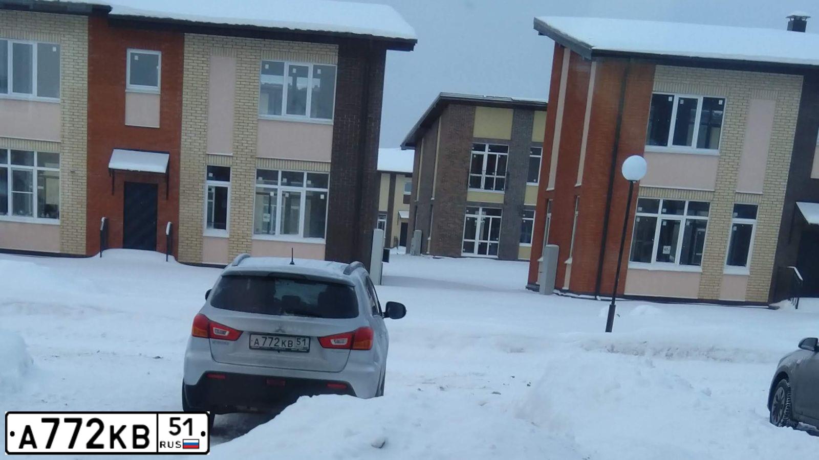 Фото автомобиля MITSUBISHI ASX, 2010 — госномер У494ХВ799. Цвет: СЕРЕБРИСТЫЙ