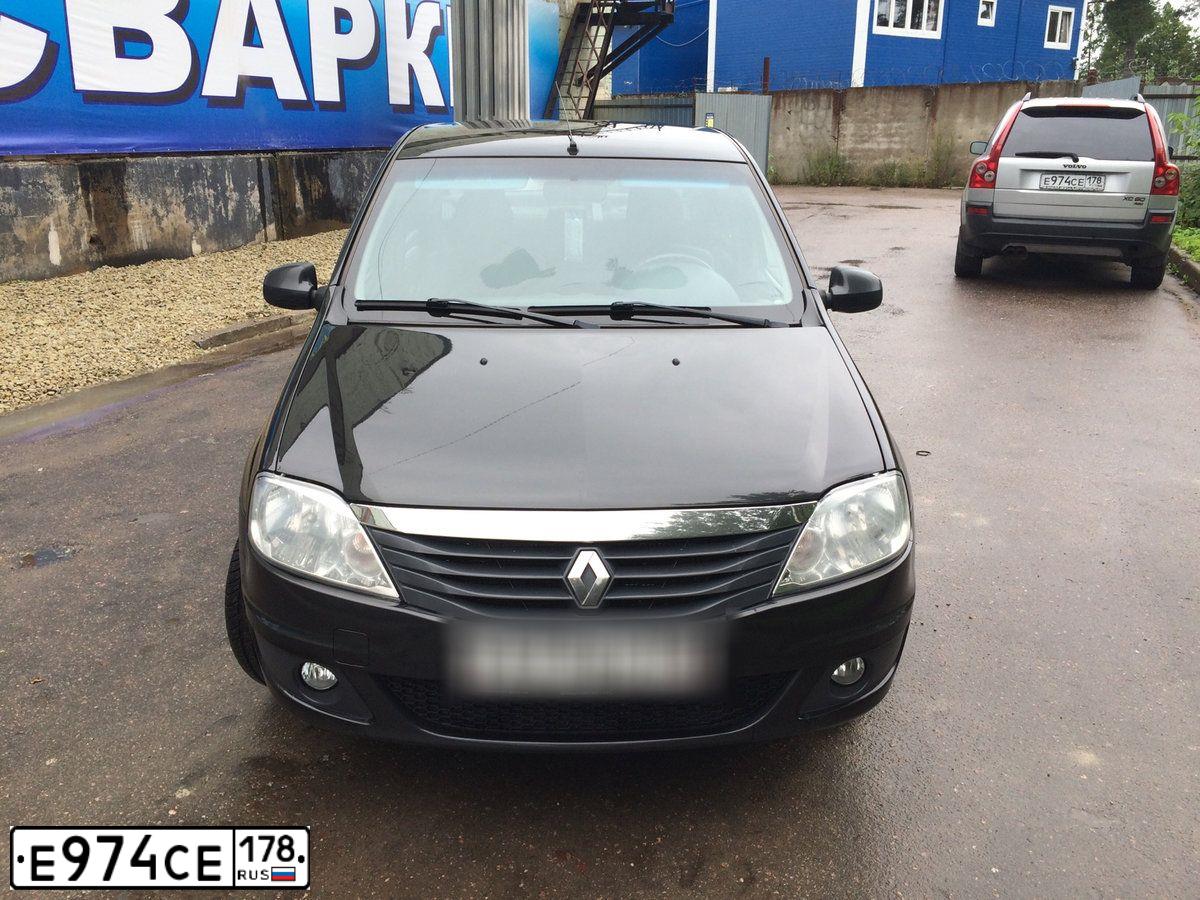 Фото автомобиля VOLVO XC90, 2004 — госномер Е974СЕ178. Цвет: СЕРЕБРИСТЫЙ