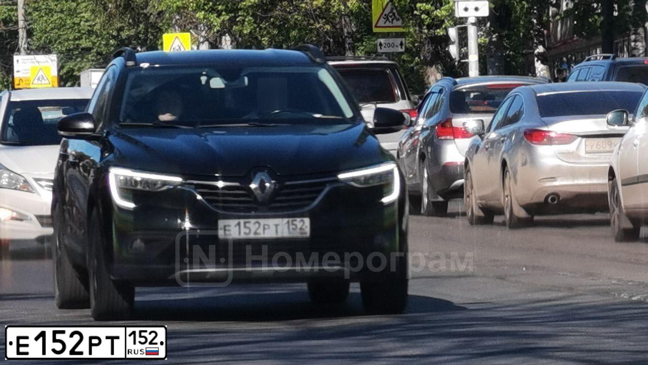 Фото автомобиля CITROEN C4, 2011 — госномер Е152РТ152. Цвет: ЧЕРНЫЙ