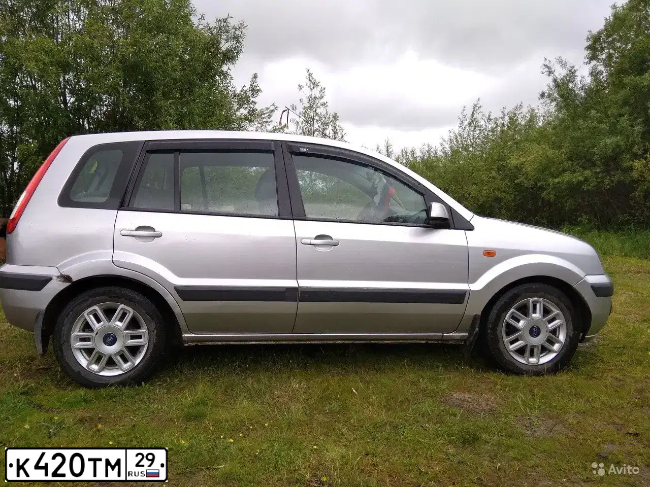 Фото автомобиля FORD FUSION, 2007 — госномер М723РВ29. Цвет: Серебристый