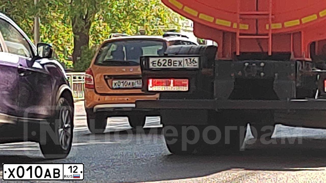 Фото автомобиля GREAT WALL H5, 2012 — госномер А146РВ716. Цвет: ТЕМНО-СЕРЫЙ