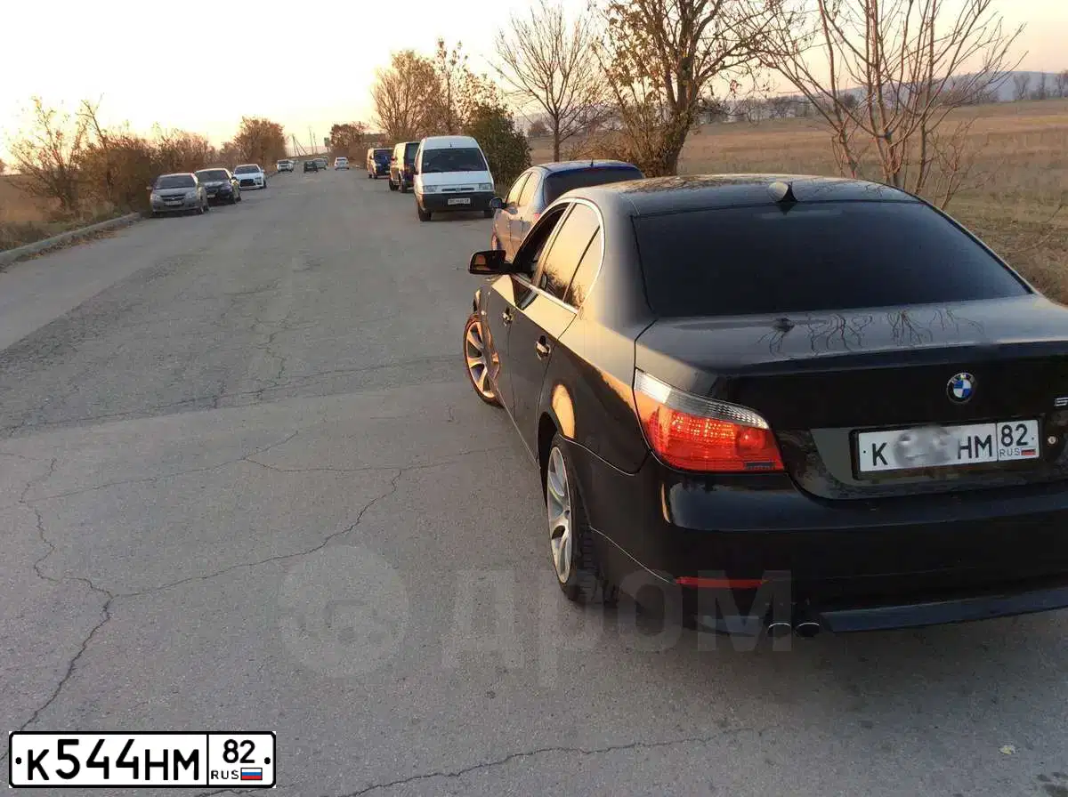 Фото автомобиля CHEVROLET LACETTI, 2008 — госномер Е846РЕ199. Цвет: ЧЕРНЫЙ