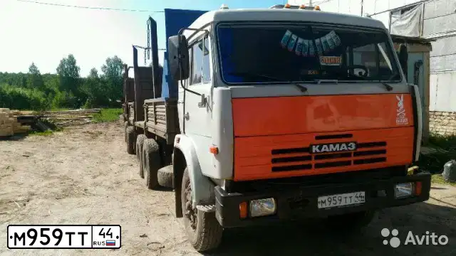 Фото автомобиля KAMAZ 53215 /6X4/, 2000 — госномер Т612ОК193. Цвет: СВЕТЛО-СЕРЫЙ
