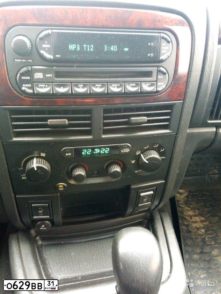 Фото автомобиля JEEP GRAND CHEROKEE, 2002 — госномер О629ВВ31. Цвет: СЕРЫЙ