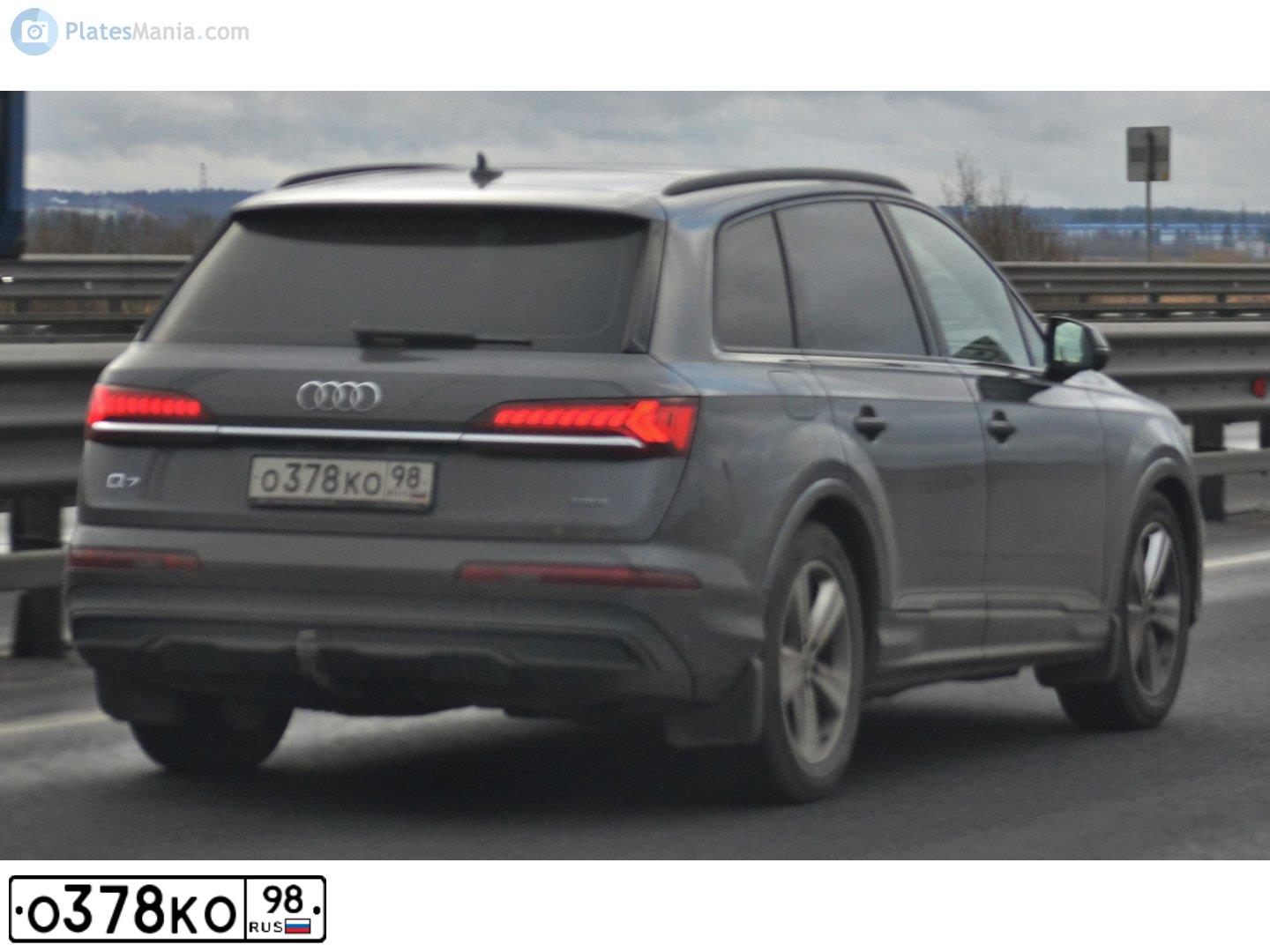 Фото автомобиля AUDI Q7, 2016 — госномер О378КО98. Цвет: СЕРЫЙ