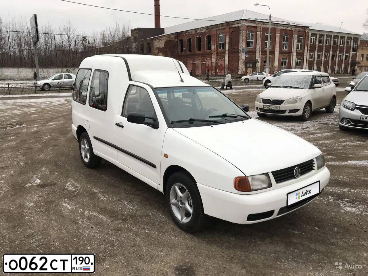 Фото автомобиля SKODA FABIA, 2012 — госномер О062СТ190. Цвет: БЕЛЫЙ