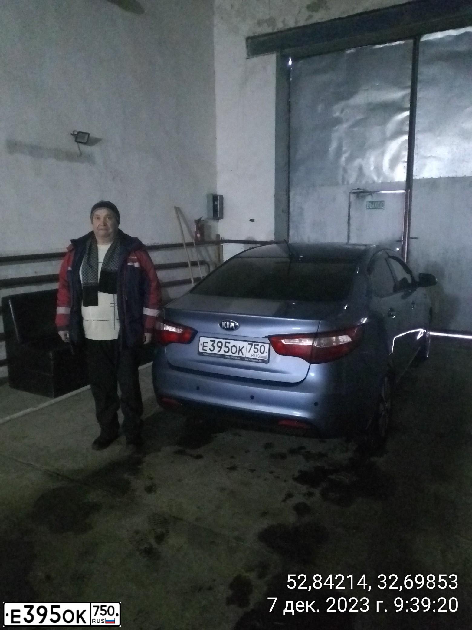 Фото автомобиля PEUGEOT 301, 2013 — госномер Е395ОК750. Цвет: Белый