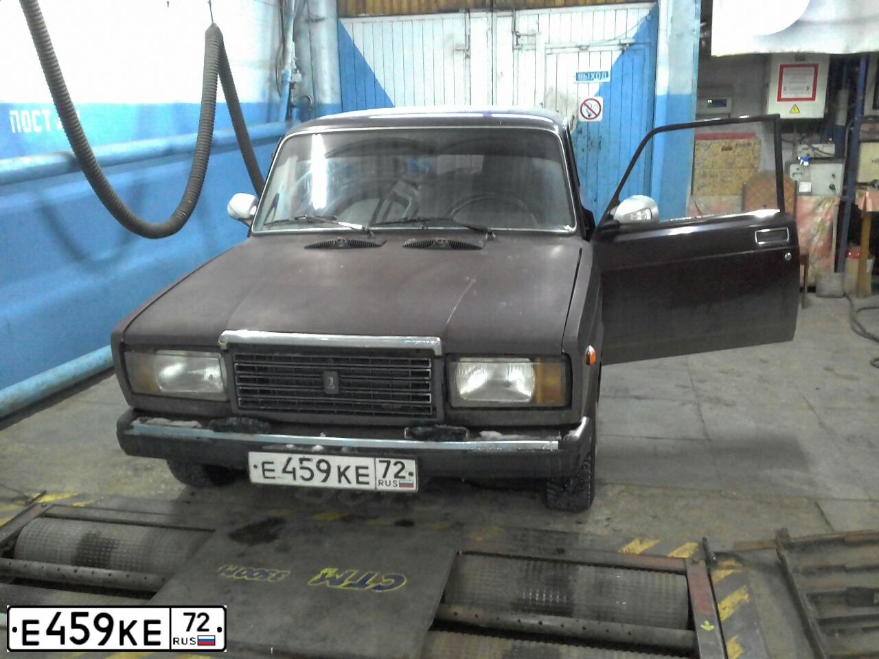 Фото автомобиля LADA 2107, 2006 — госномер Е459КЕ72. Цвет: КРАСНЫЙ