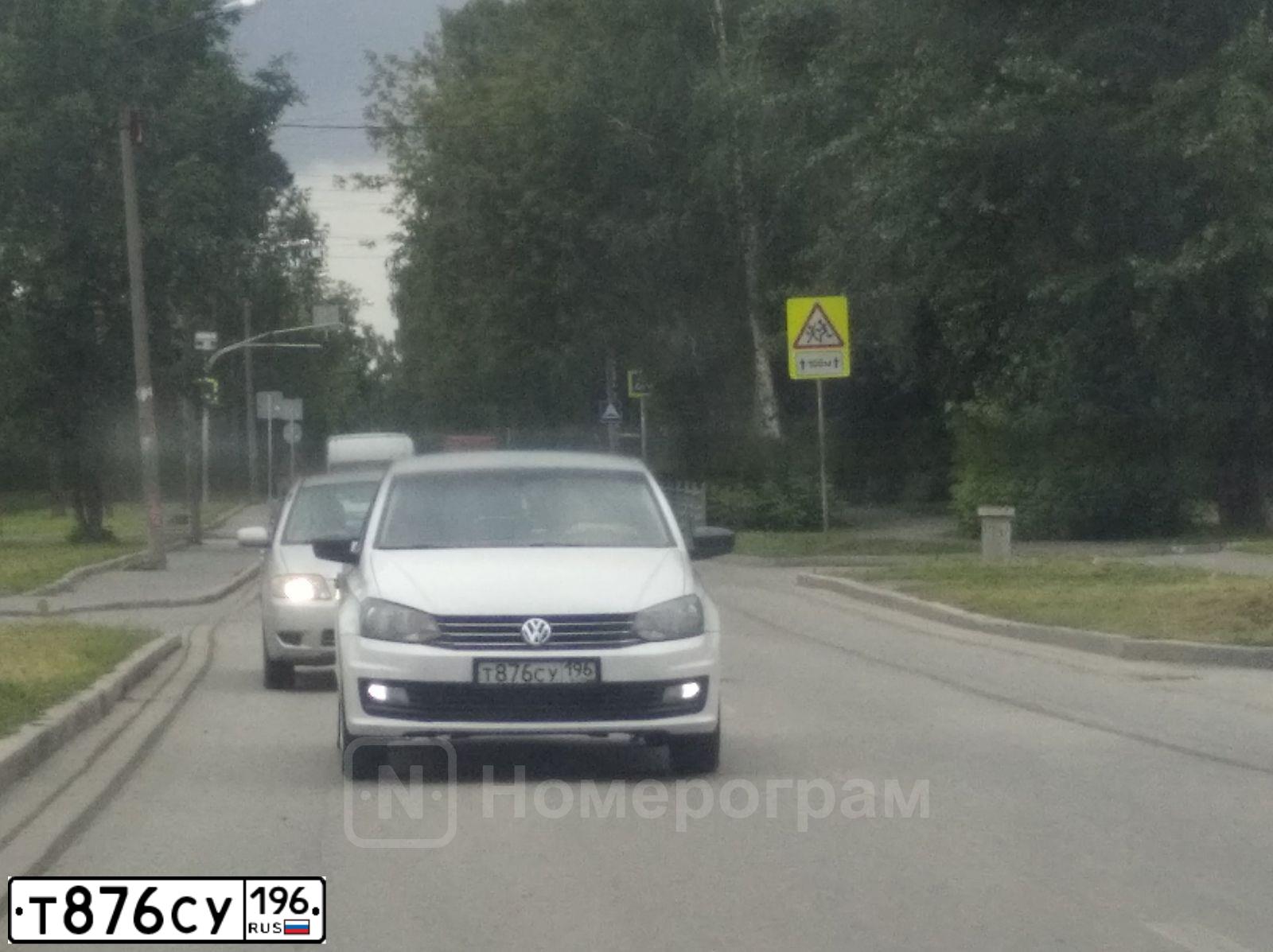 Фото автомобиля VOLKSWAGEN POLO, 2019 — госномер Х357ОО196. Цвет: БЕЛЫЙ