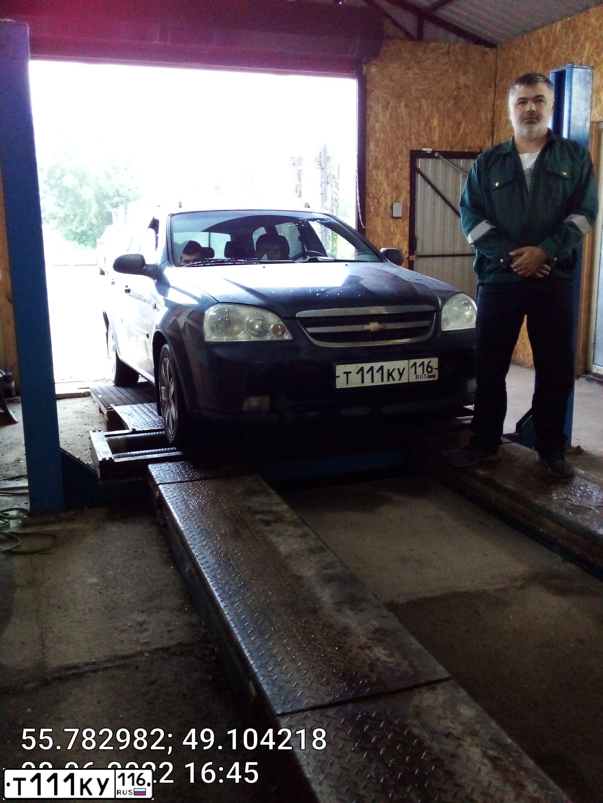 Фото автомобиля CHEVROLET LACETTI, 2008 — госномер М829ВМ716. Цвет: ЧЕРНЫЙ